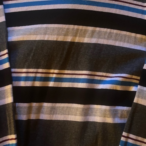 - 𝅺BOYS Striped Shirt Bundle - Picture 4 of 6